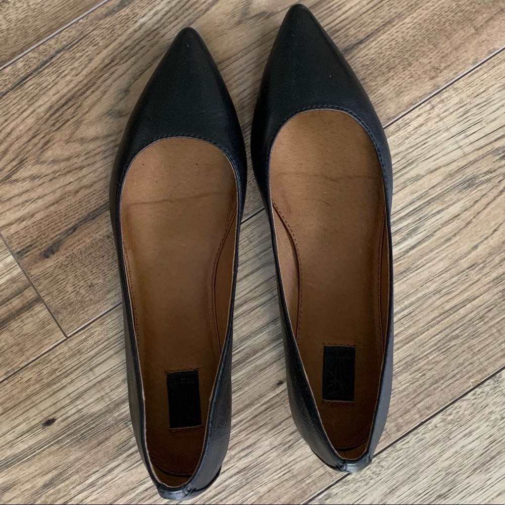 Frye Sienna flats